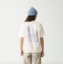 Charger l&#39;image dans la galerie, Picture Manon Diemer Tee
