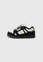 Charger l&#39;image dans la galerie, DC Shoes Kids Stag (2 Colors)
